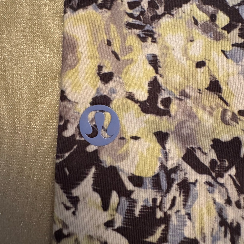 Lululemon Active Pants - Picture 5 of 5